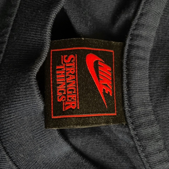 NIKE stranger things short sleeve dark blue t shirt - Picture 2 of 3